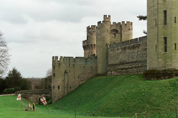 2110_ Warwick Castle, England